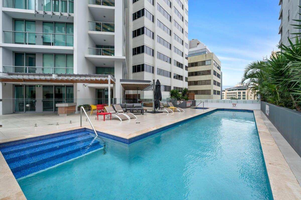City Living - Brisbane River-View 2 Bedroom Apt Exteriör bild